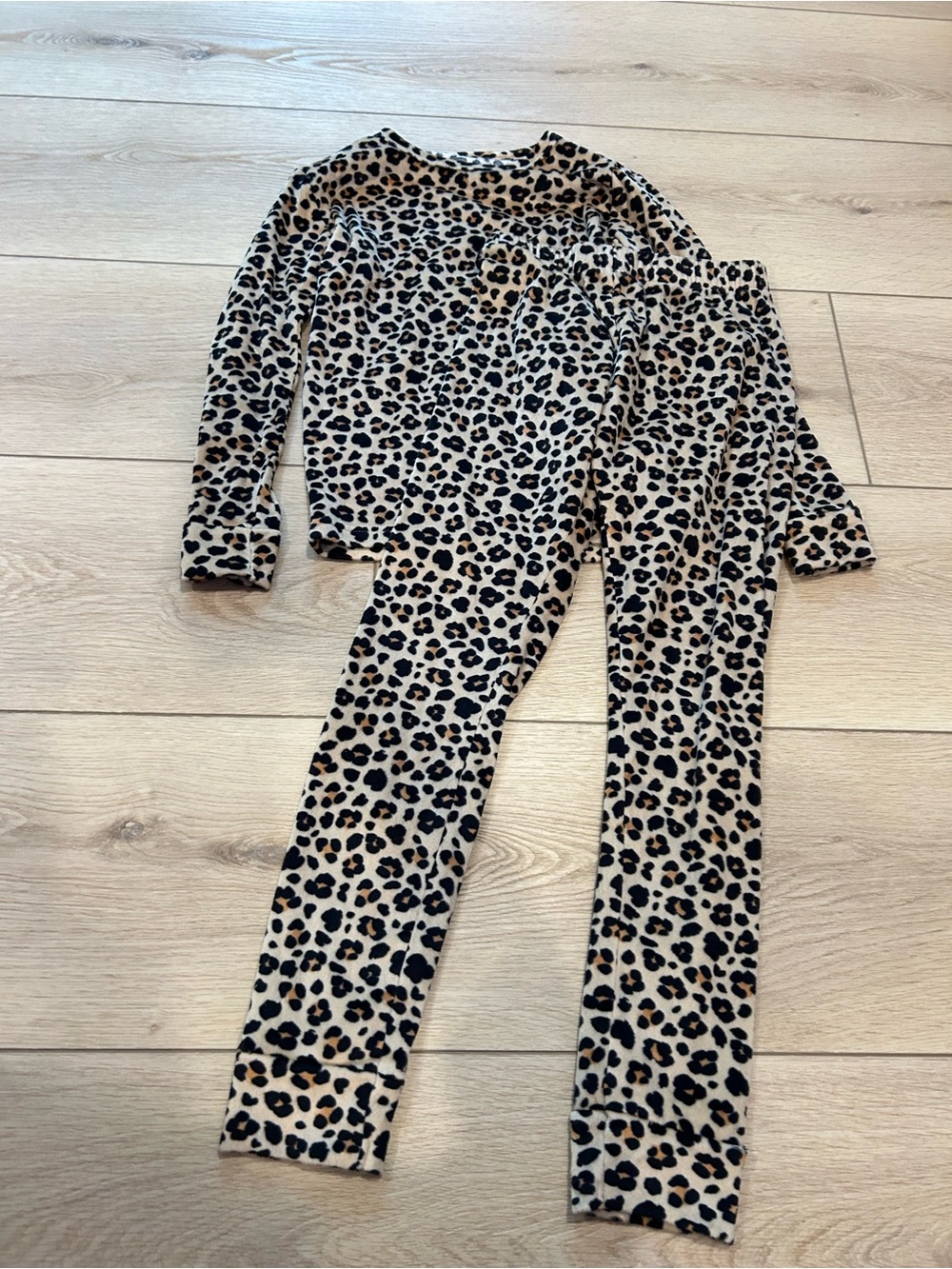 Cat & Jack Leopard Print Pajama Set - Cream, Black, Tan